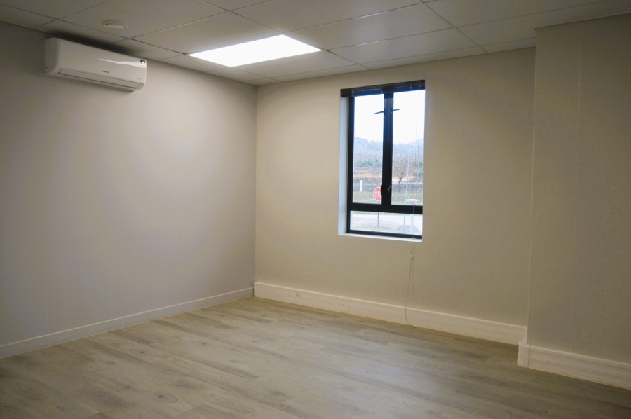 To Let Commercial Property for Rent in De Zoete Inval Western Cape